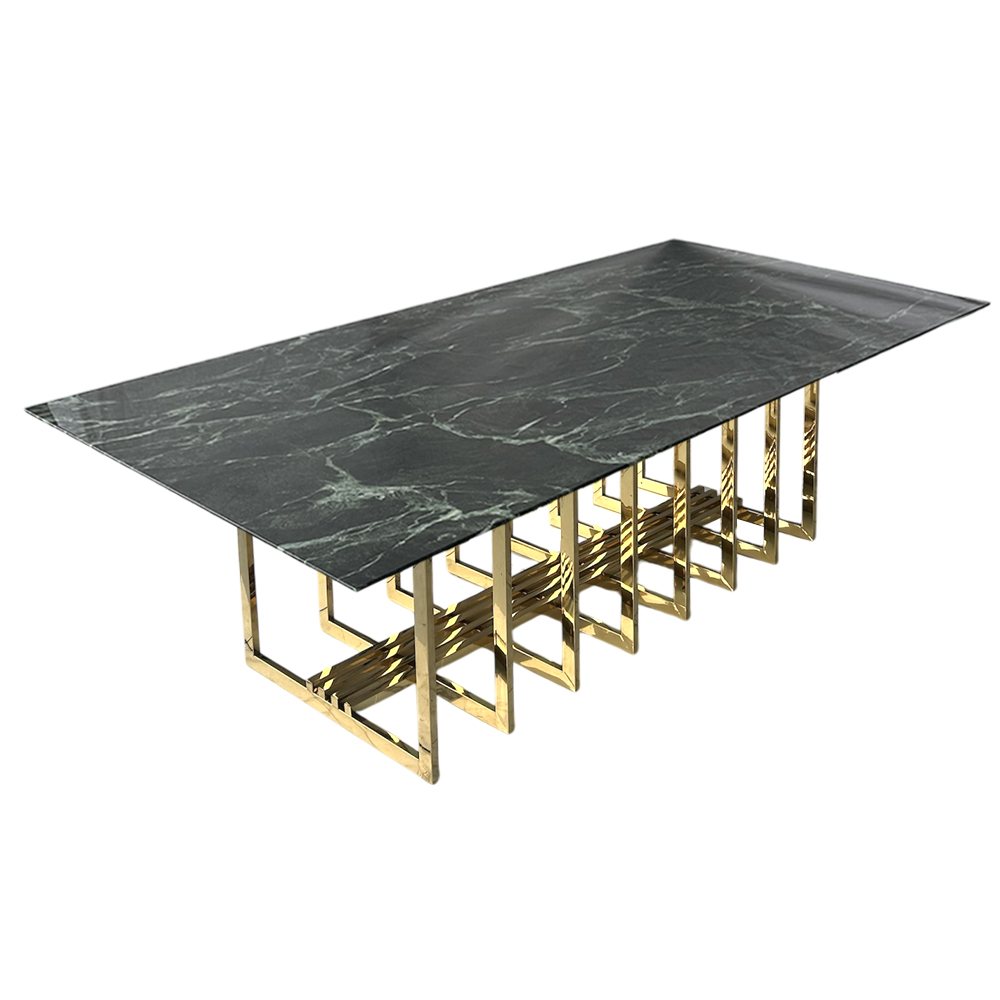 Cubierta rectangular tipo mármol verde con base jaula dorada