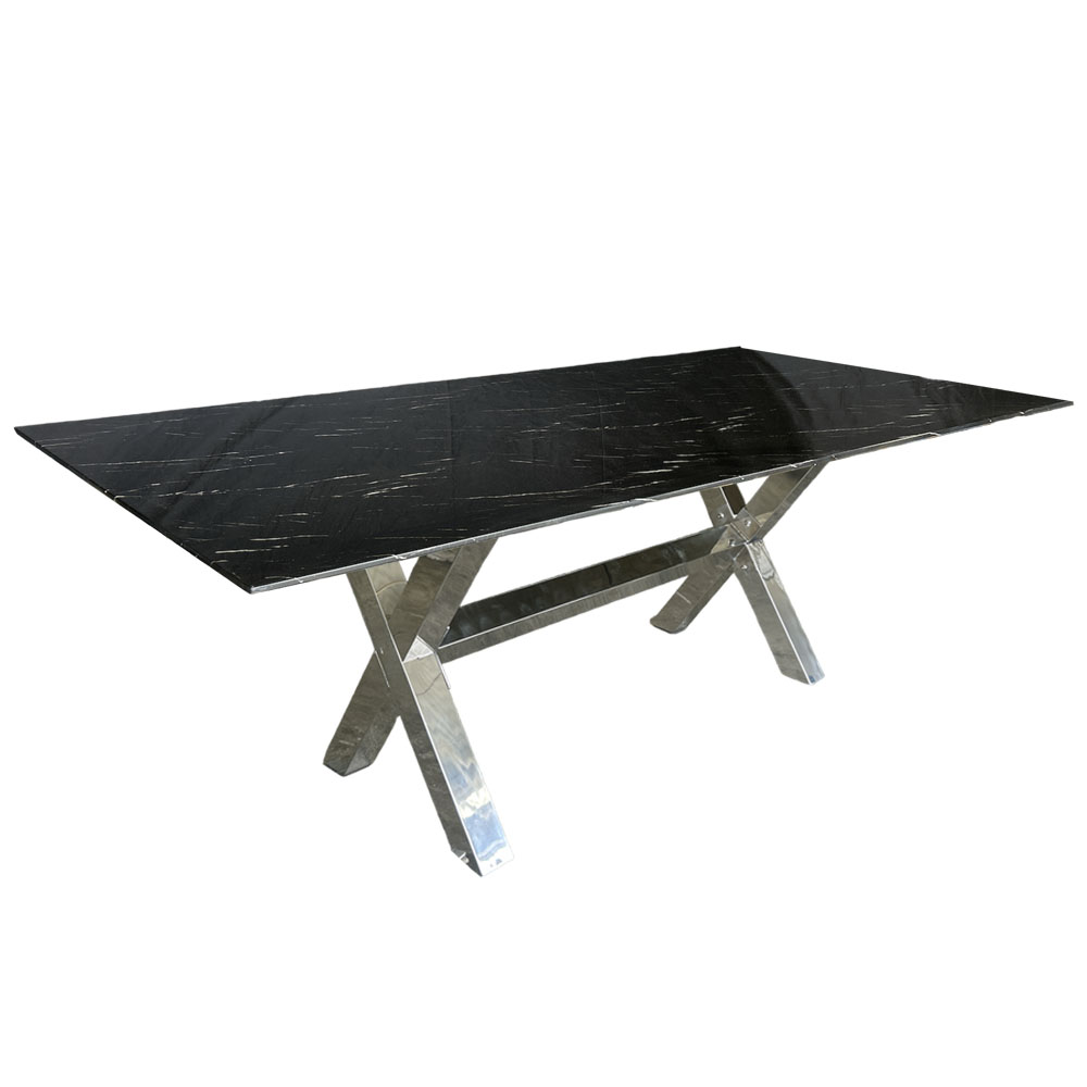 Cubierta rectangular de cristal tipo mármol negro con base cruceta cromada 